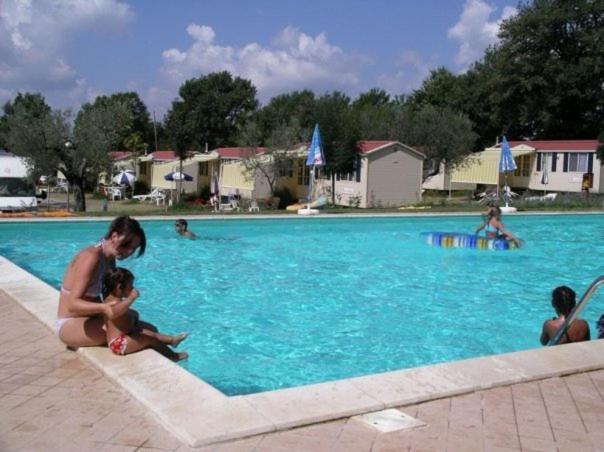 Blu International Camping Больсена Экстерьер фото